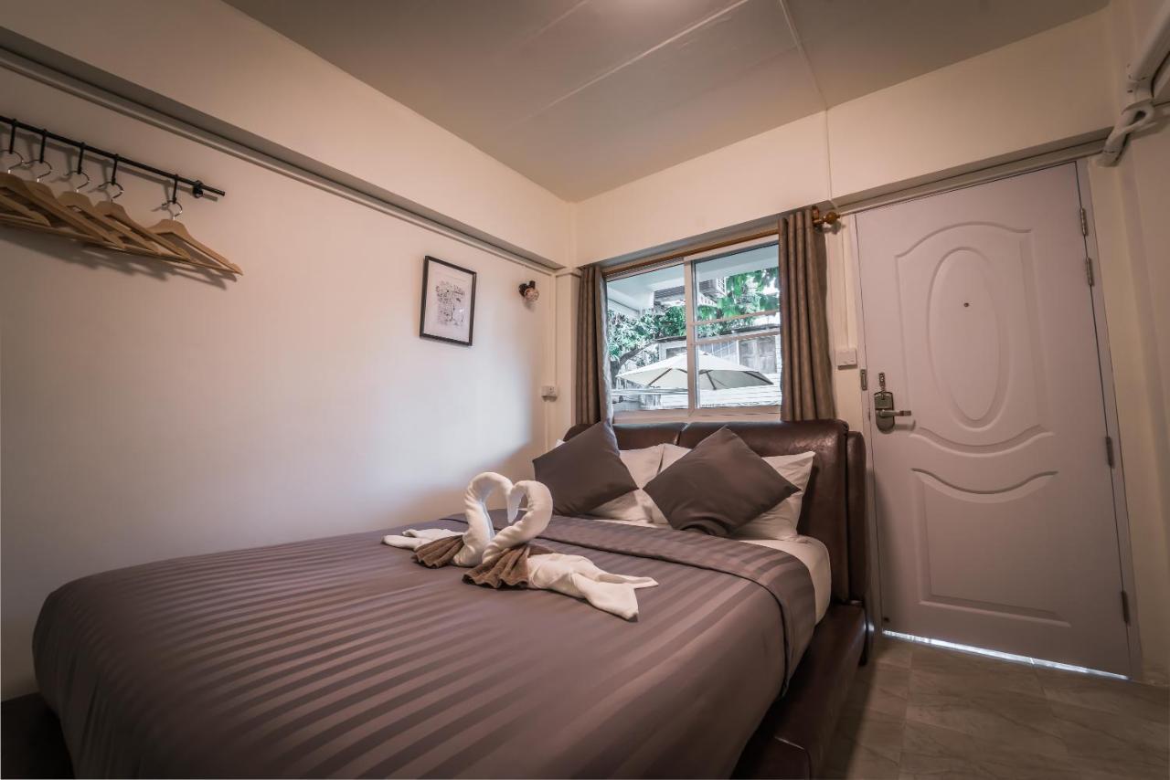 Canal View Lo-Ha Guest House, Contactless Check-In Bangkok Exteriör bild