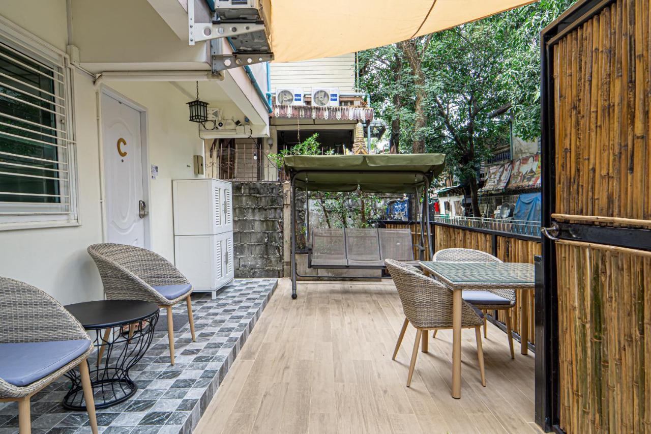 Canal View Lo-Ha Guest House, Contactless Check-In Bangkok Exteriör bild